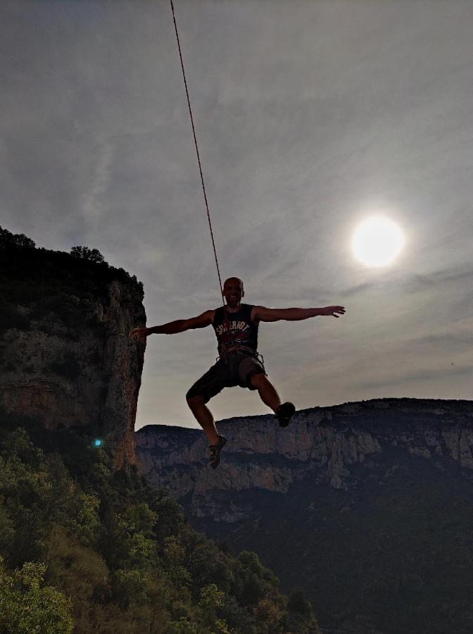 Cal Perico, Tourist And Climbing Apartament Camarasa Exterior photo